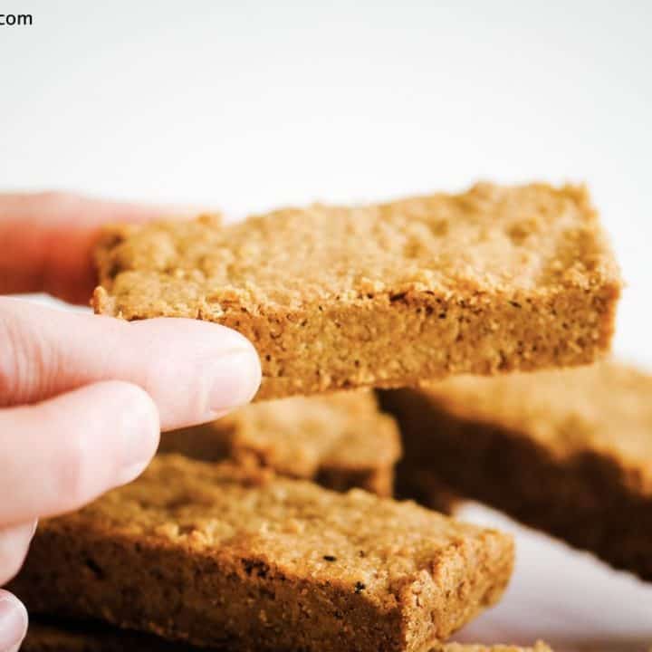 someone holding a chai shortbread cookie