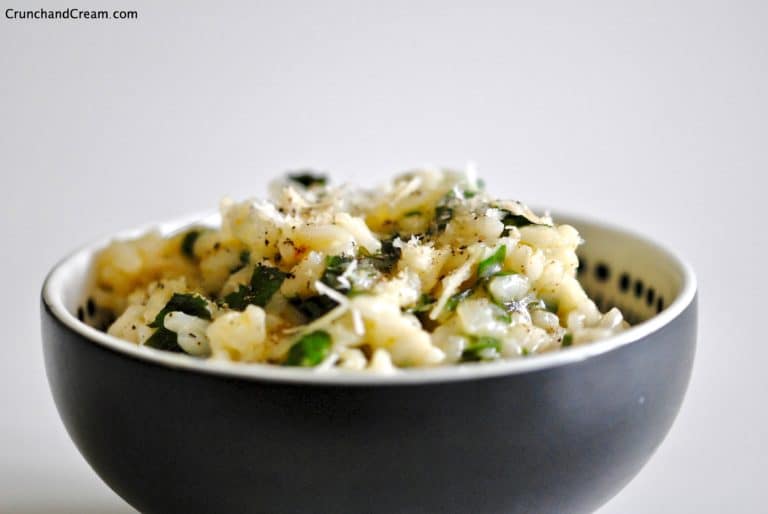 Microwave Risotto with Fresh Herbs for One Crunch & Cream
