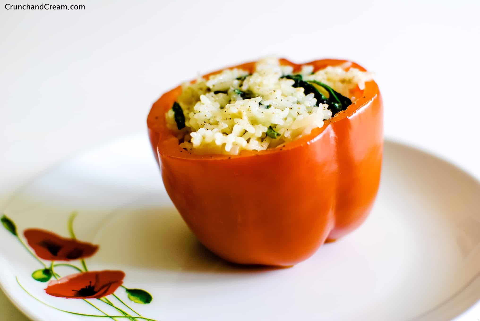 Microwave Stuffed Peppers for One Crunch & Cream