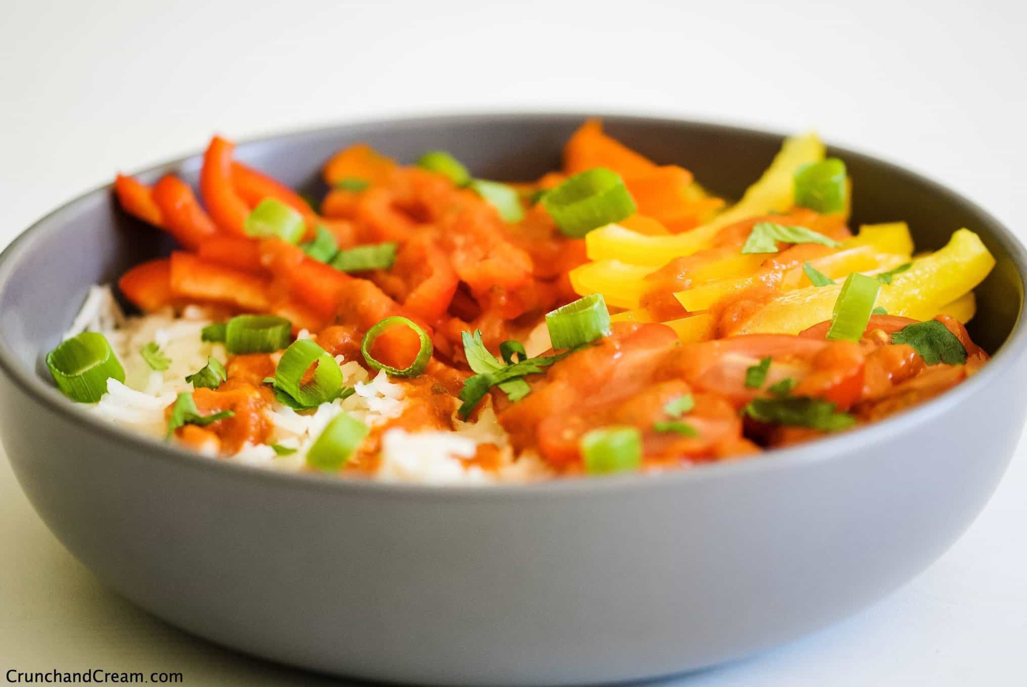 Raw Veggie Enchilada Bowl Crunch & Cream